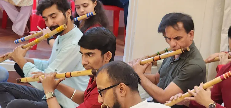 Prakash Hegde playing the bansuri