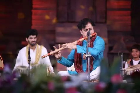 Prakash Hegde performing on stage